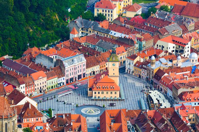 Council Square in Brașov (Alamy)