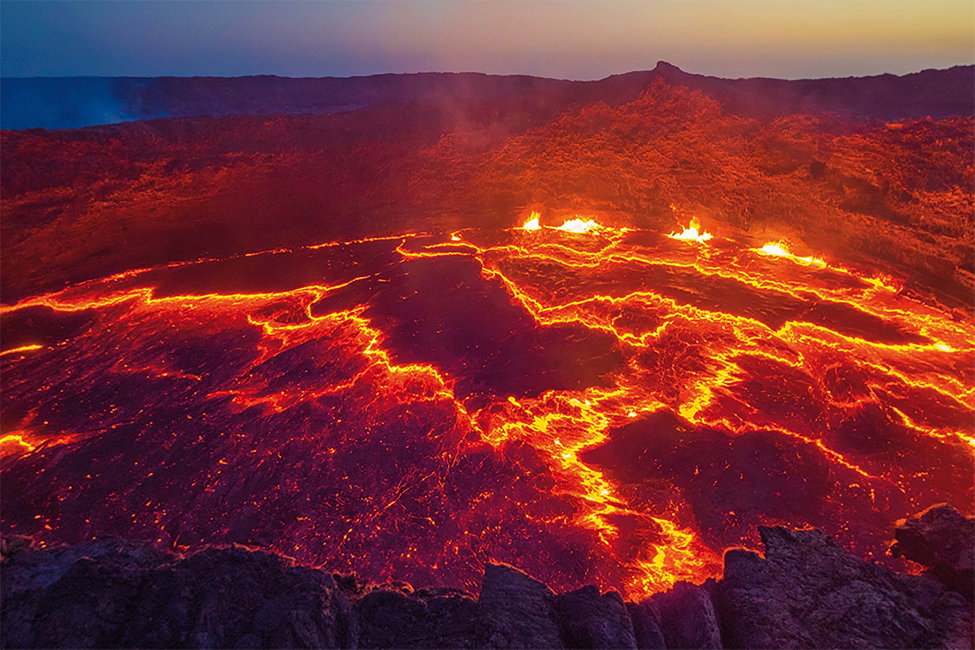 Stunning Photos Of 7 Highest Volcanoes On Each Continent Wanderlust Stunning Photos Of 7 Highest Volcanoes On Each Continent Wanderlust
