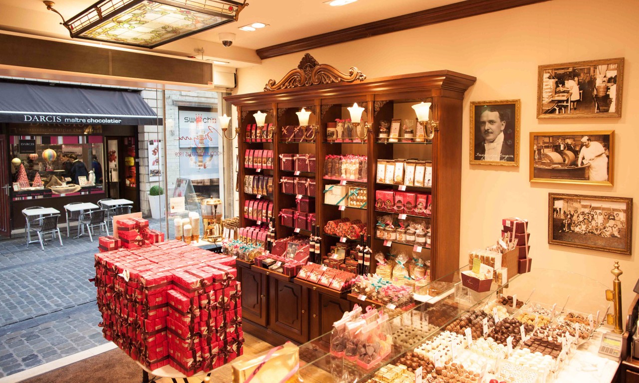 5 irresistible independent chocolate shops you must visit in Brussels ...
