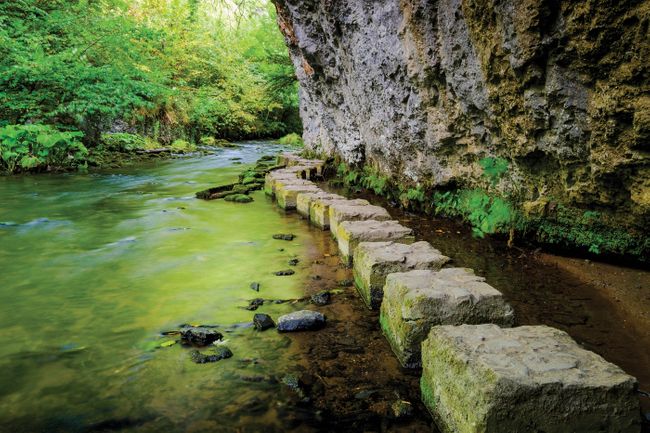 Stepping stones at Chee Dale in Derbyshire (Shutterstock)