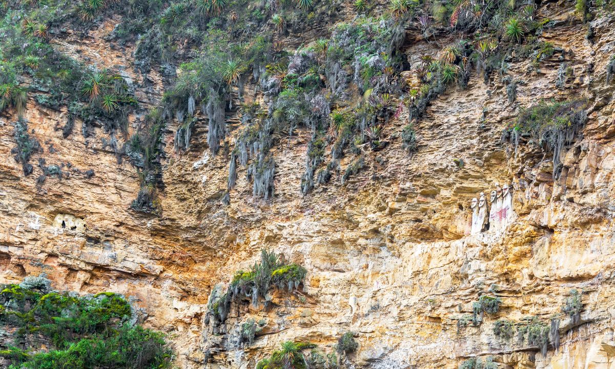 Cliff with Sarcophagi near Chachapoyas, Peru (Dreamstime)