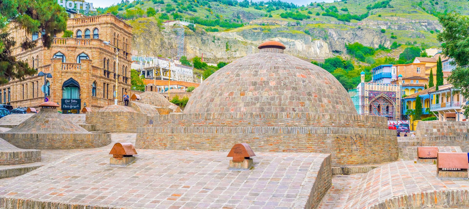 Wanderlust Journeys: Discover Georgia with our Wanderlust award-winning guide