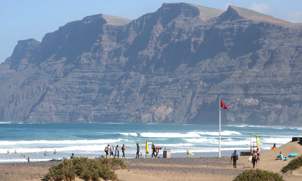 10 Best Places To Learn To Surf Wanderlust