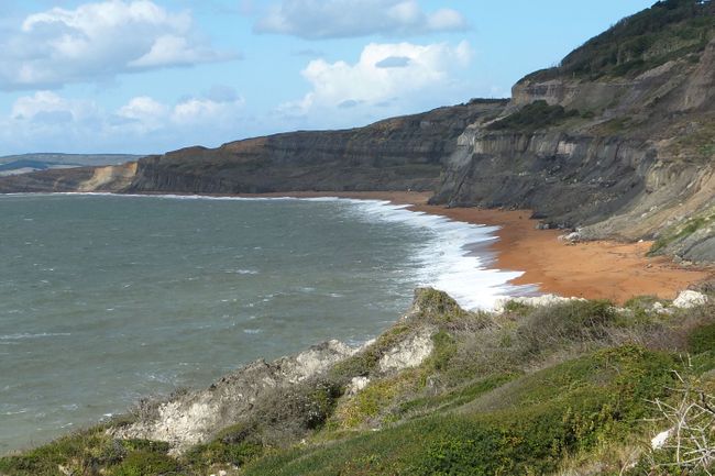 The remote Blackgang Beach (Shutterstock)