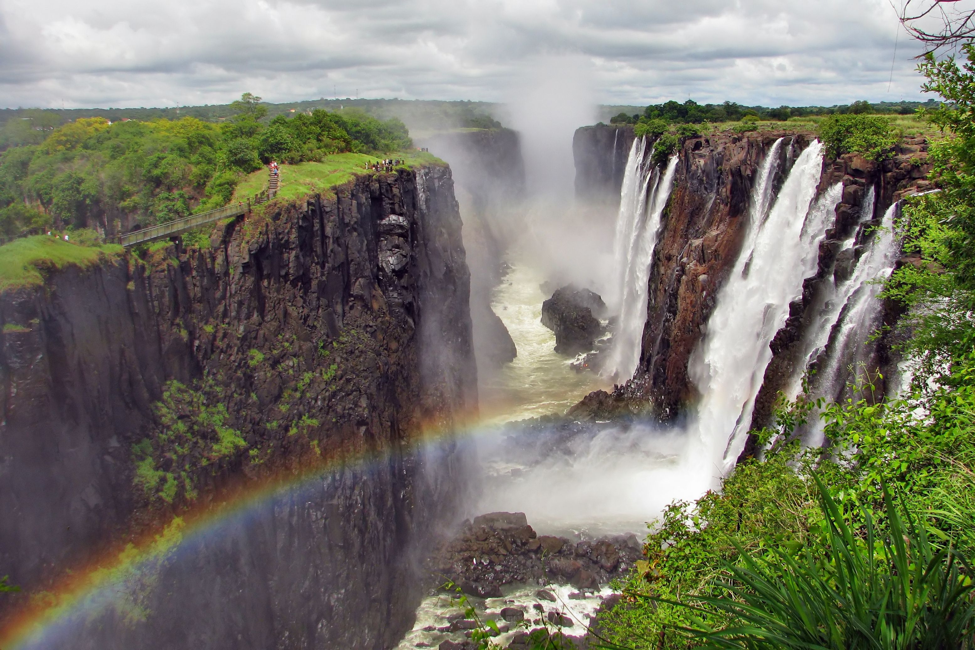 Victoria Falls. (Shutterstock)