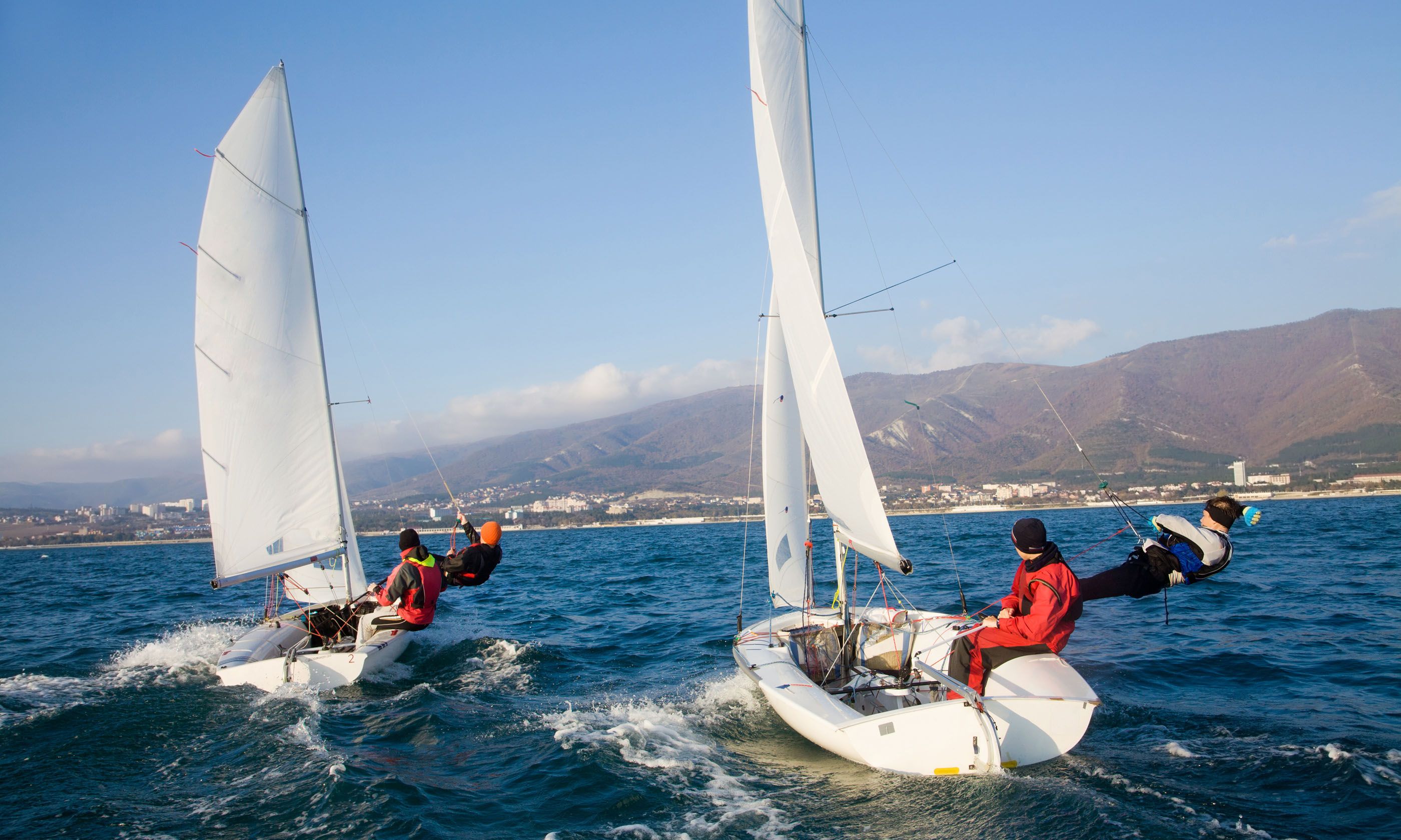 Корабли фрегат каравелла тд. Корабль с парусами. Sail left. Барк фрегат бригантина. Парусная бригантина альбатрос.