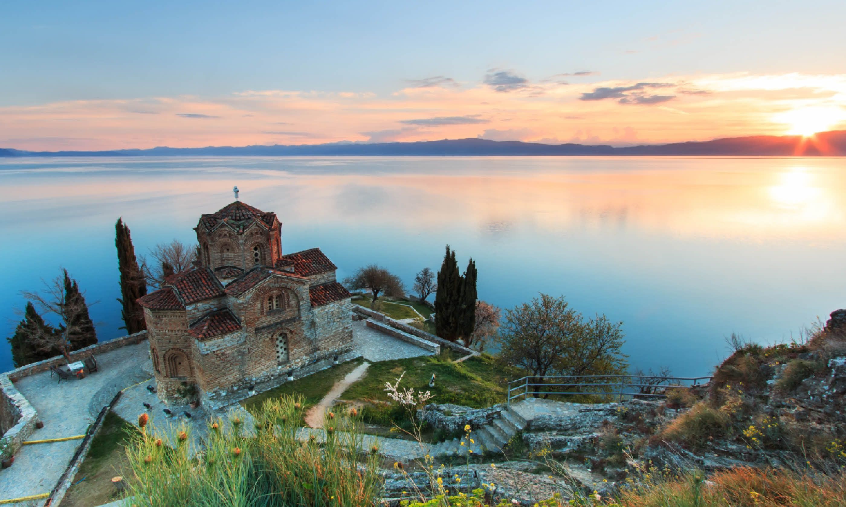 Sveti Jovan Kaneo Church on Ohrid Lake (Shutterstock)