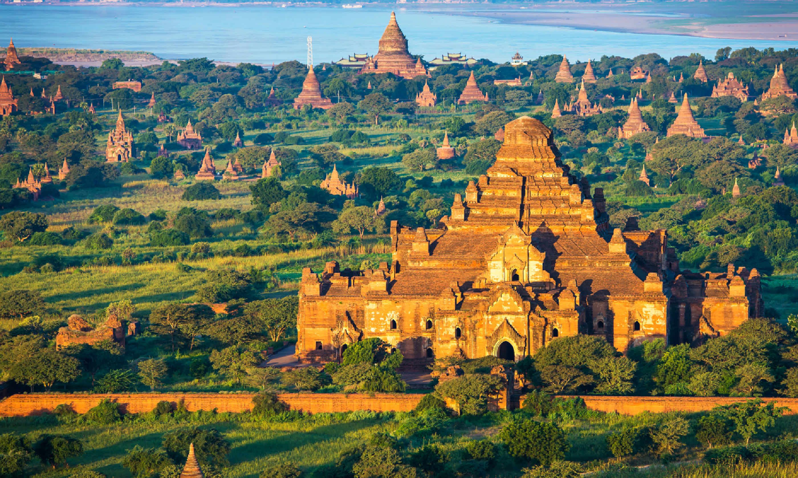 Ancient Pagodas in Bagan (Shutterstock)