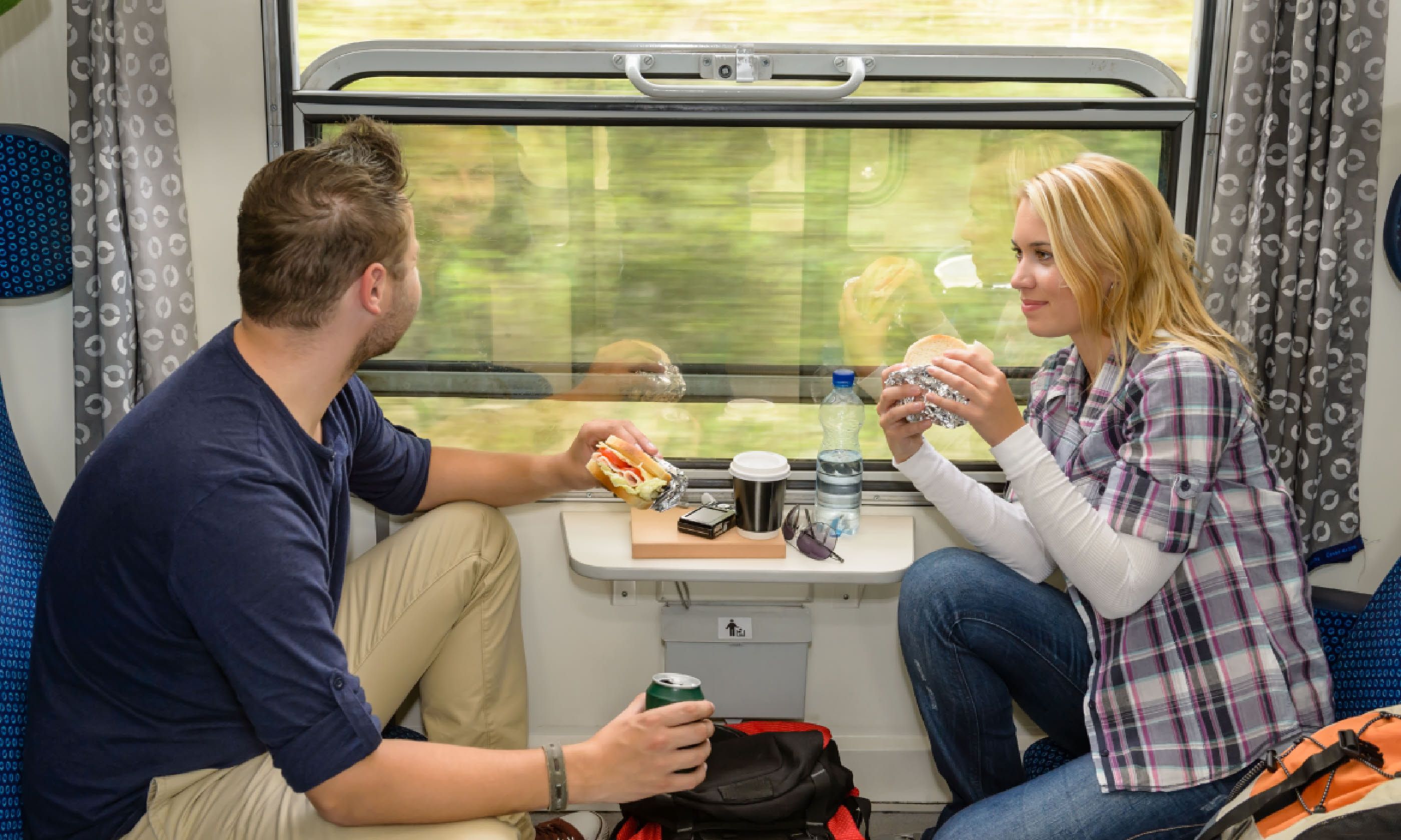 Eating a train picnic (Shutterstock)