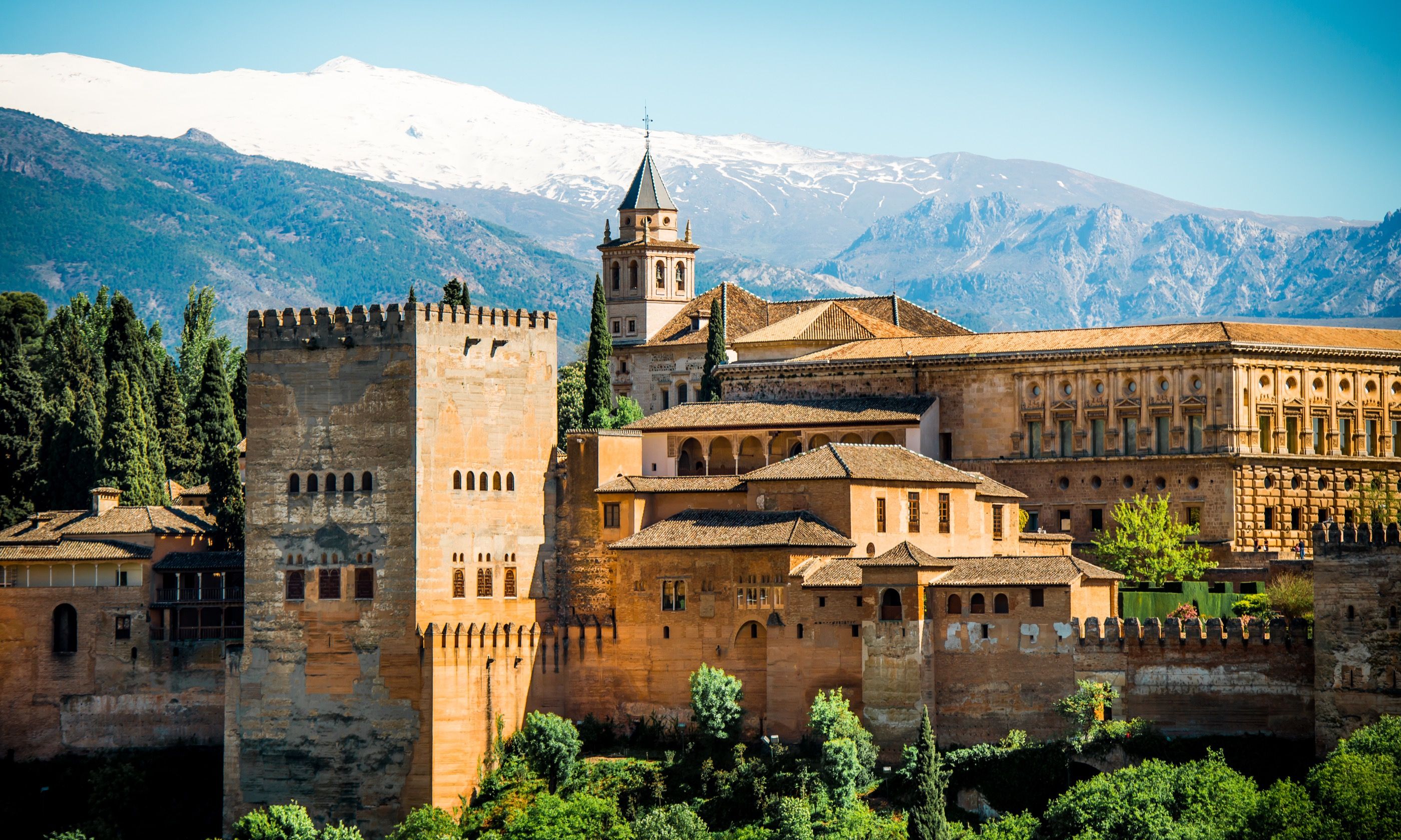The Alhambra (Shutterstock.com)