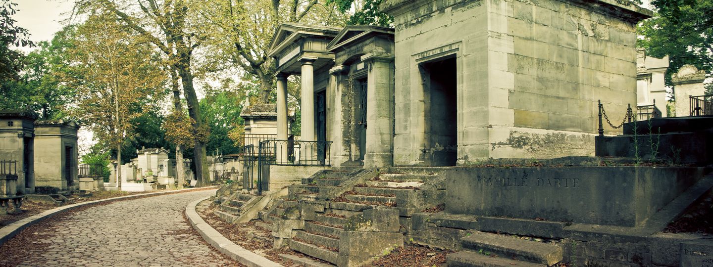 5 cemeteries you should