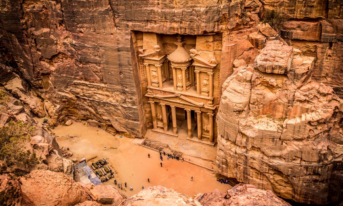 Journeys through Time: Retirement Destinations for History Buffs