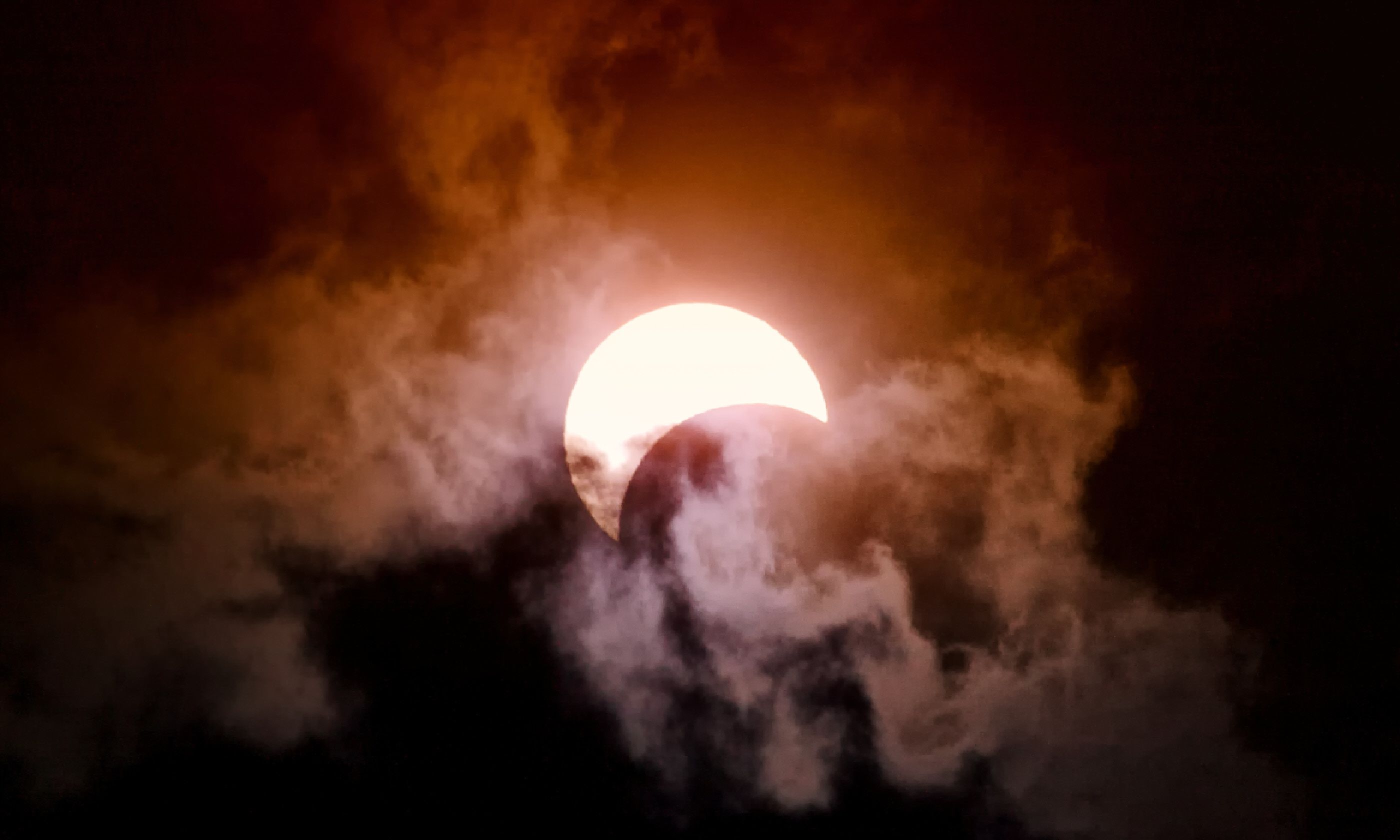 Eclipse (Shutterstock)